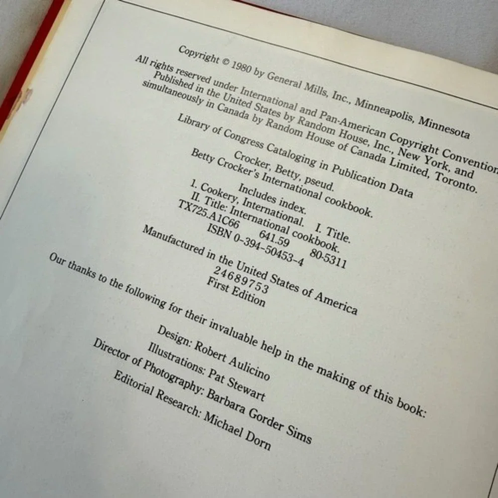 Betty Crockers International Cookbook 1980 1st Edition Recipes Vintage